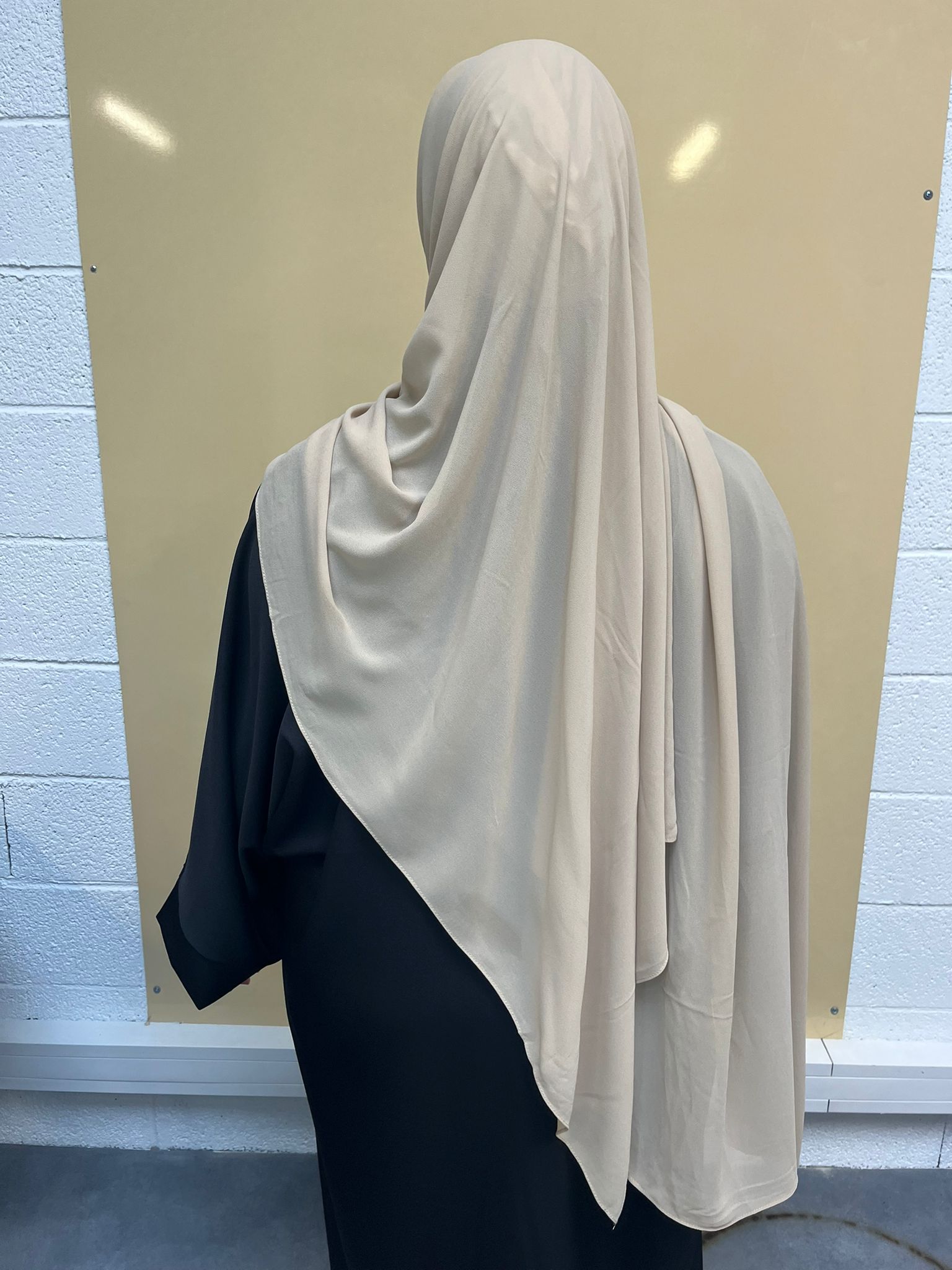 Hijab bonnet croisé châle mousseline
