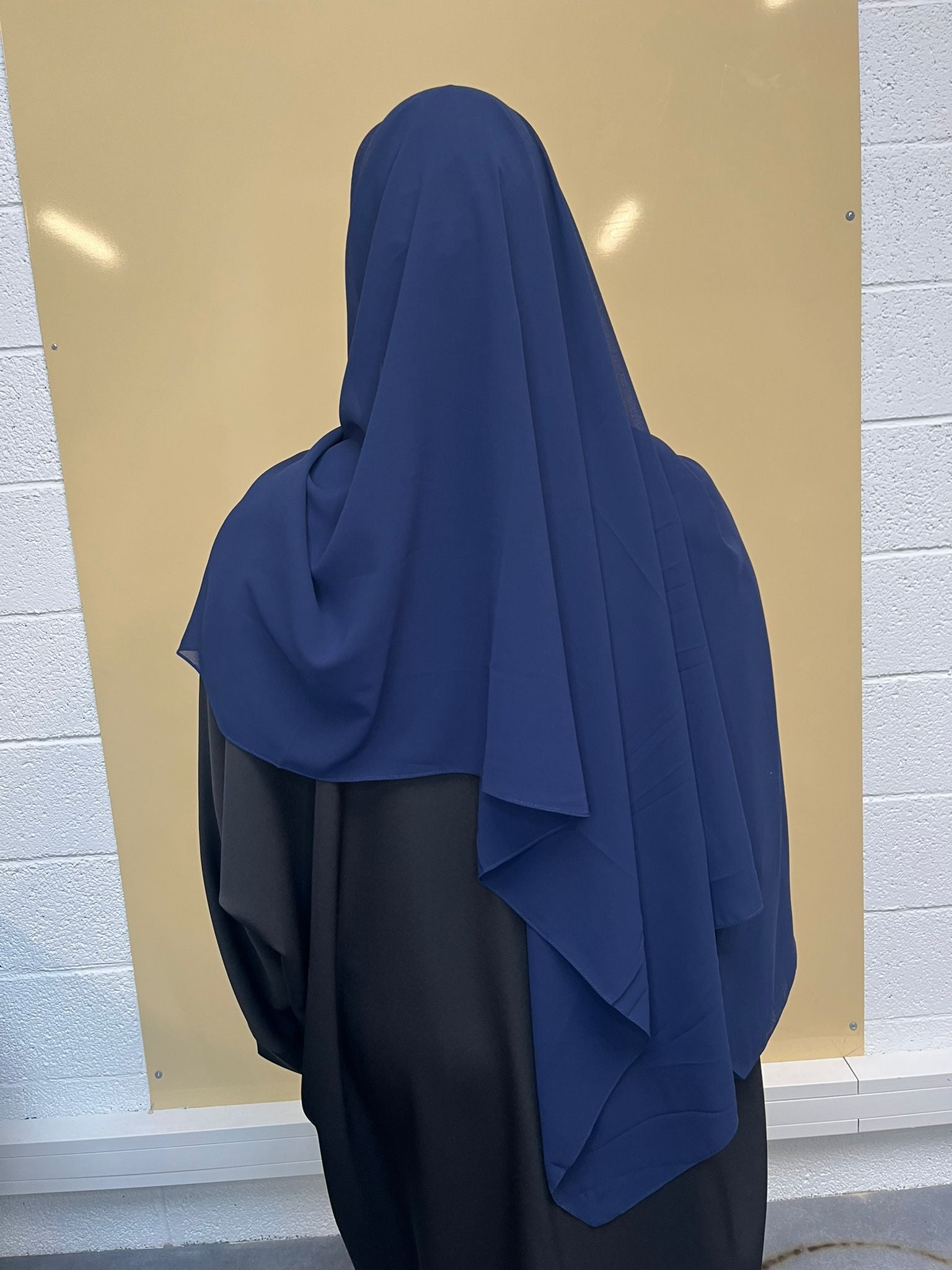 Hijab bonnet croisé châle mousseline