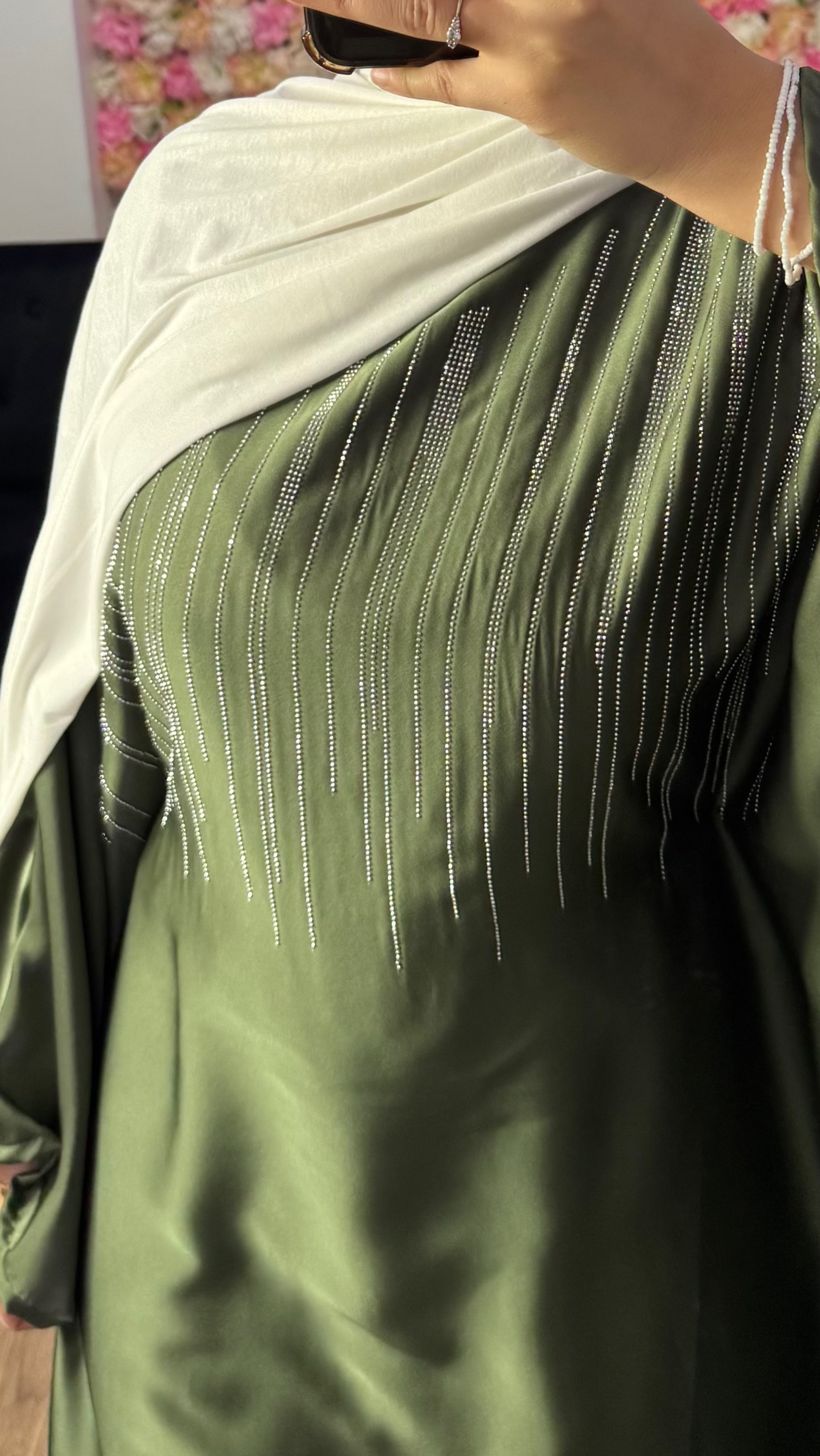 Robe avec détails à nouer