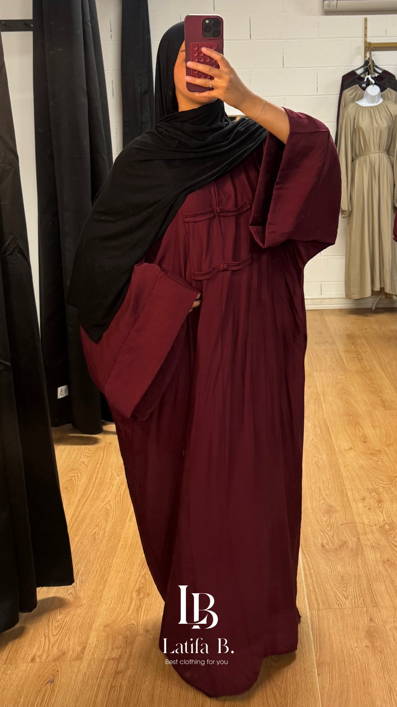 Robe Nayla