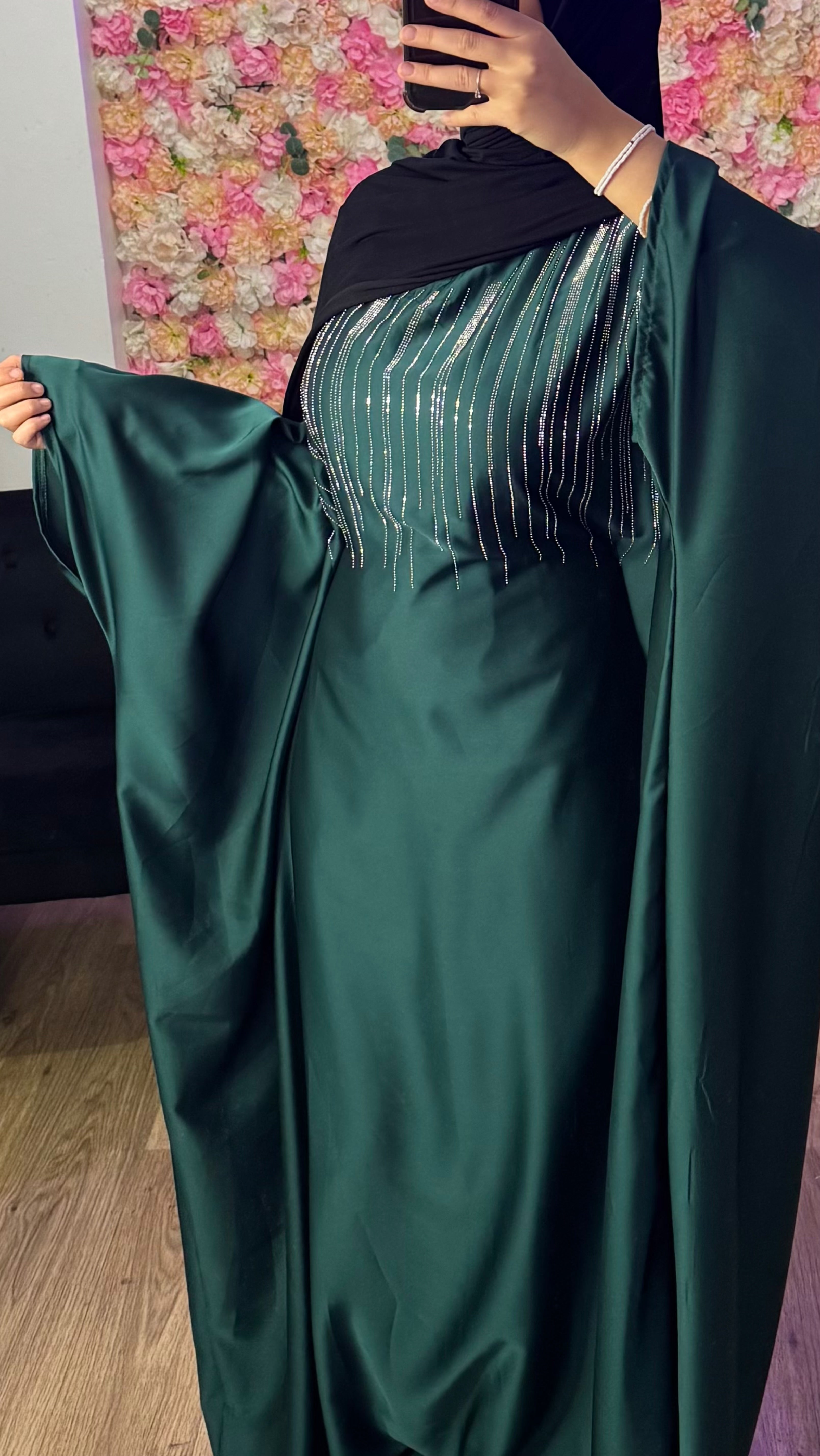 Robe avec détails à nouer