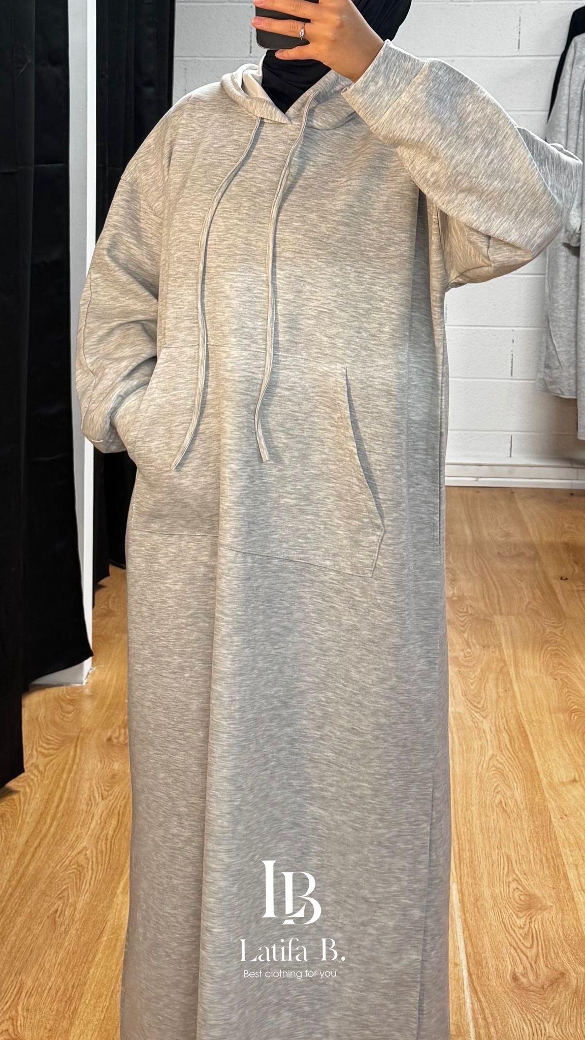 Robe sportwear à capuche Lina