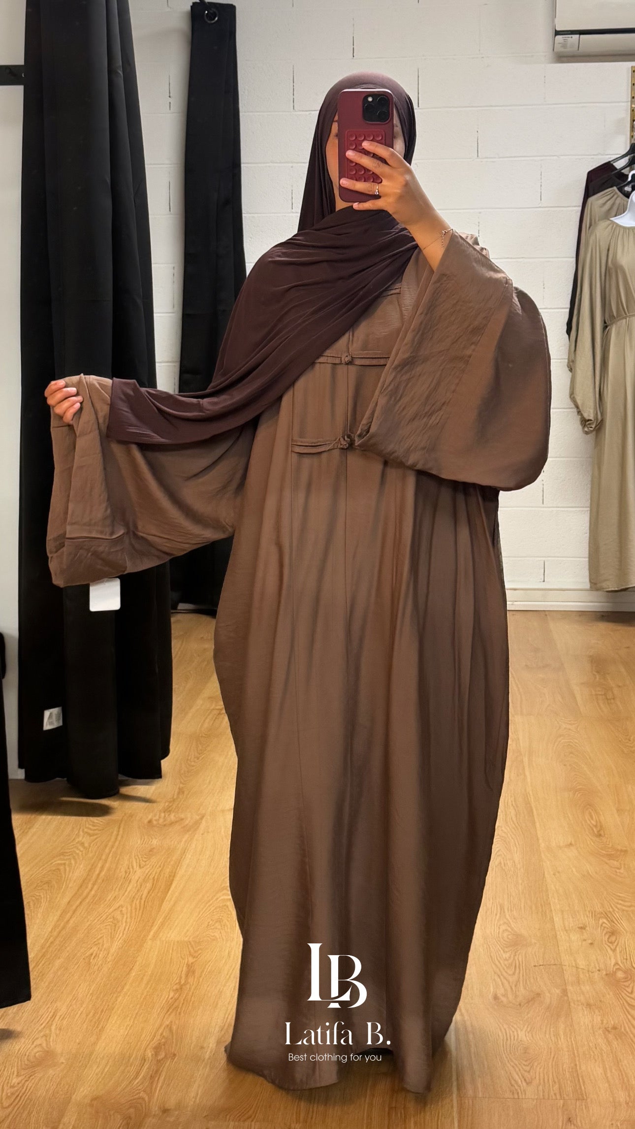 Robe Nayla