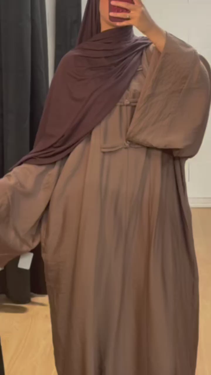 Robe Nayla